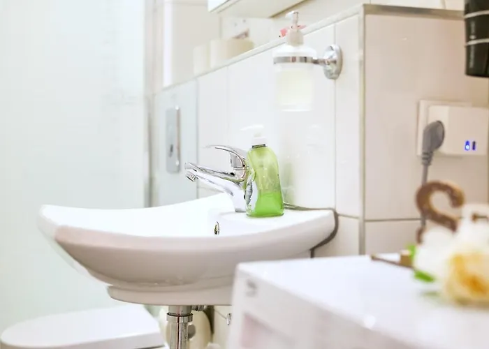 Blue Chili 31 - Stadtwohnung Fuer 7 - Modern Zentral Karlshorst Wlan *