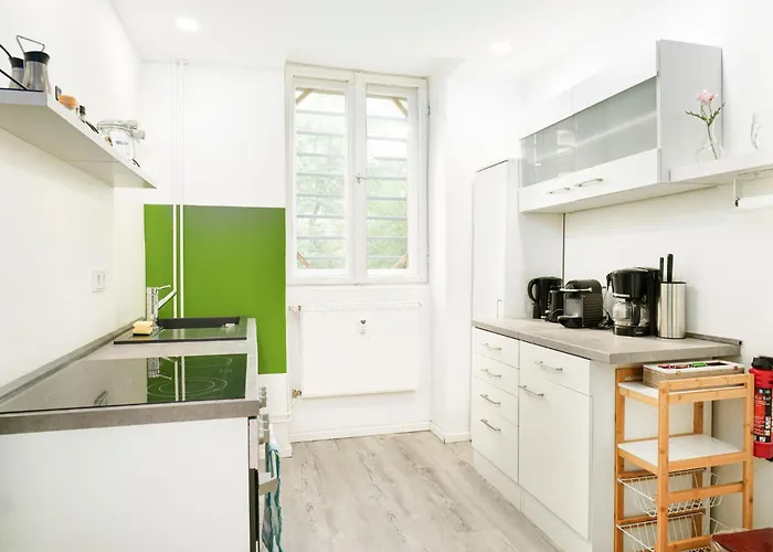 Appartement Blue Chili 31 - Stadtwohnung Fuer 7 - Modern Zentral Karlshorst Wlan Berlijn