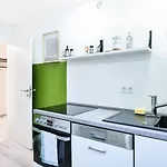 Blue Chili 31 - Stadtwohnung Fuer 7 - Modern Zentral Karlshorst Wlan Apartamento *