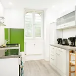 Apartamento Blue Chili 31 - Stadtwohnung Fuer 7 - Modern Zentral Karlshorst Wlan Berlim