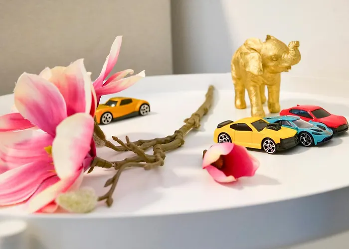 Apartamento Blue Chili 31 - Stadtwohnung Fuer 7 - Modern Zentral Karlshorst Wlan