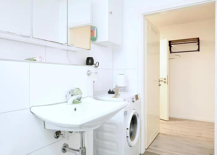 Blue Chili 31 - Stadtwohnung Fuer 7 - Modern Zentral Karlshorst Wlan * Berlin