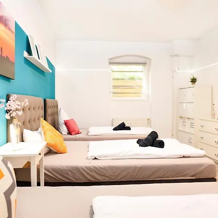 Blue Chili 31 - Stadtwohnung Fuer 7 - Modern Zentral Karlshorst Wlan