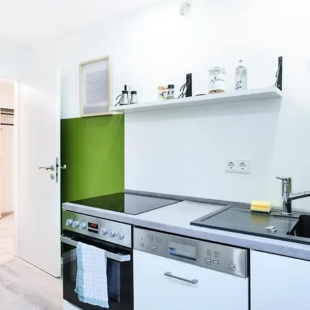 Blue Chili 31 - Stadtwohnung Fuer 7 - Modern Zentral Karlshorst Wlan Apartment *