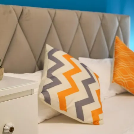 Blue Chili 31 - Stadtwohnung Fuer 7 - Modern Zentral Karlshorst Wlan