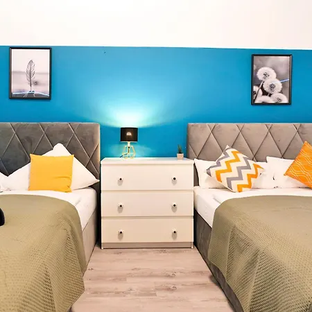 Blue Chili 31 - Stadtwohnung Fuer 7 - Modern Zentral Karlshorst Wlan Apartment *