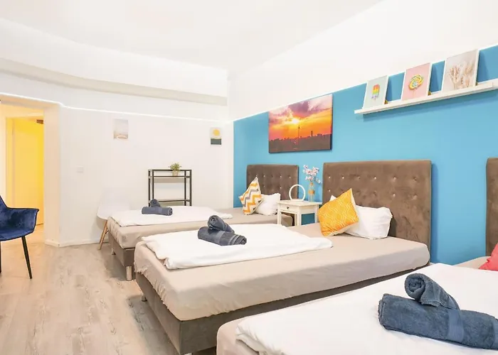 Appartement Blue Chili 31 - Stadtwohnung Fuer 7 - Modern Zentral Karlshorst Wlan